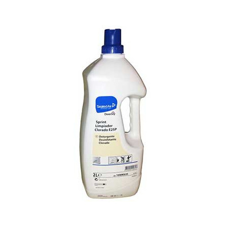 Limpa de forma eficaz com o Detergente Desinfetante Sprint Clorado de 2 litros