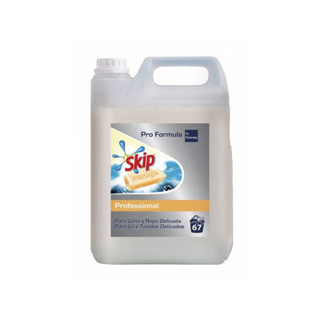 Detergente Líquido Máquina de Roupa Skip Pro Marselha - 67 Doses: Máxima Eficiência e Perfume Duradouro